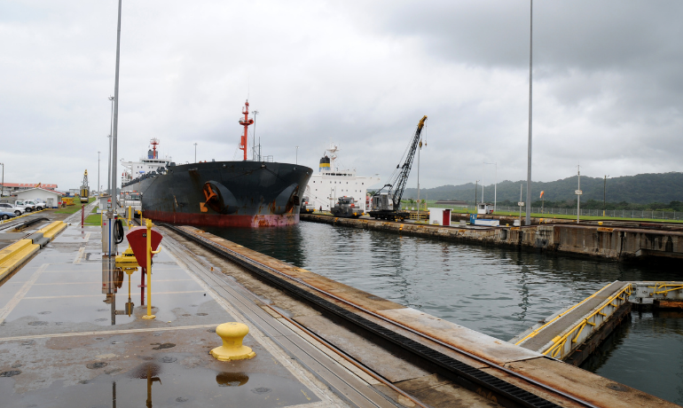 Panama extends lockdown, Panama Canal