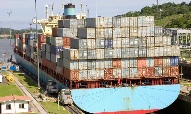 Panama Canal scheduled lane outage